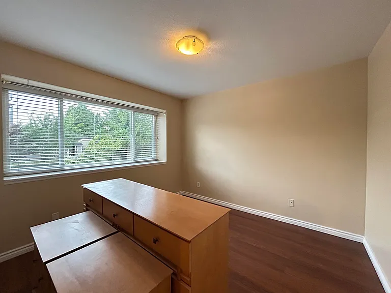 3147 W 8th Ave — Photo 16