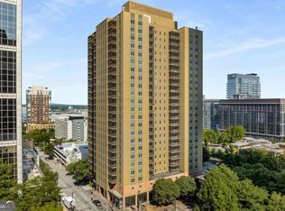 300 Peachtree St NE APT 9D, Atlanta, GA