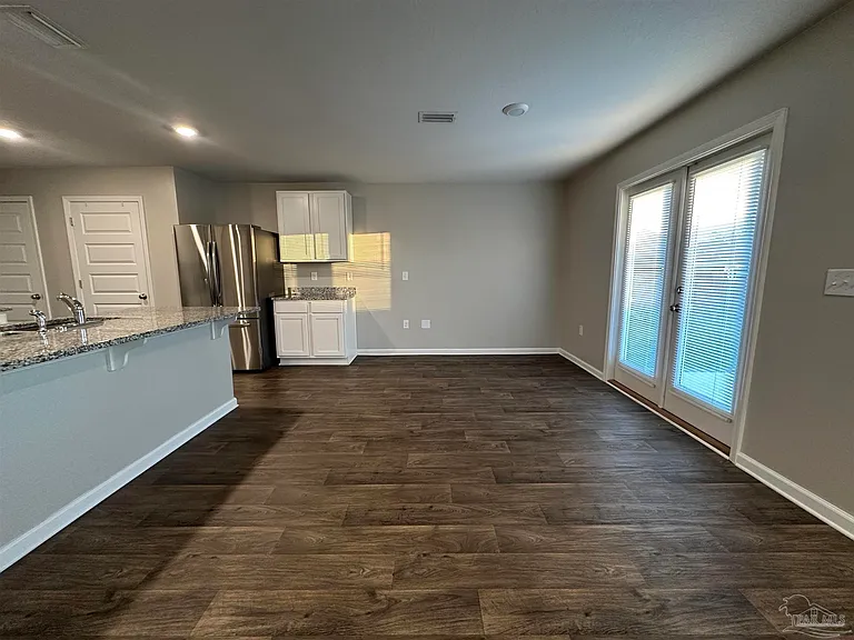 7540 Oak Lake Blvd — Photo 4