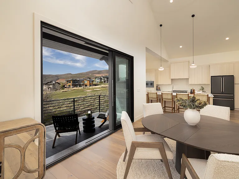 1285 Lasso Trl — Photo 25