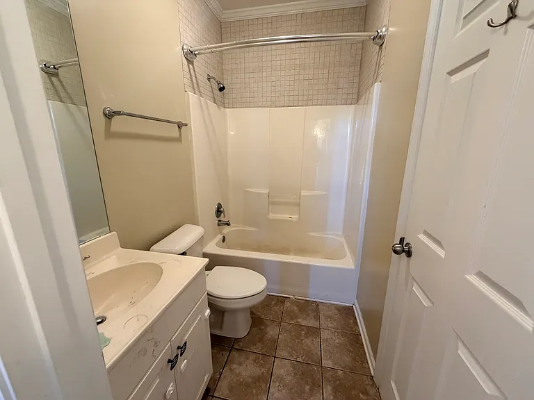 2938 Summit Dr — Photo 13