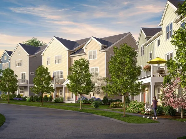 643 Church St #6-3, Raynham, MA 02767