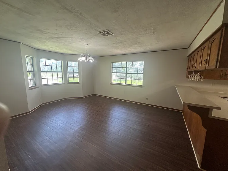 972 Barbarosa Rd — Photo 11