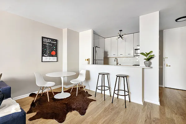 Sold by Compass | media 3