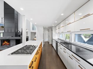636 Butter Ln, Bridgehampton, NY 11932