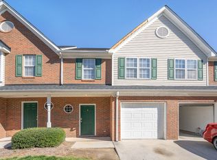 2145 Lennox Square Rd, Charlotte, NC 28210