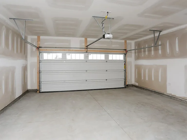 1157 Sunny Lake Dr — Photo 17