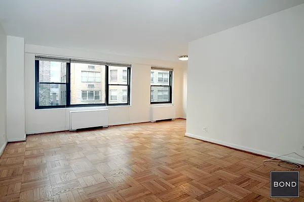 Rented by Bond New York | media 10