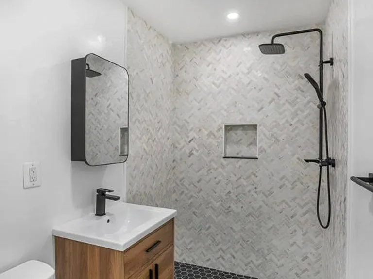 3807 Usher Ct — Photo 16
