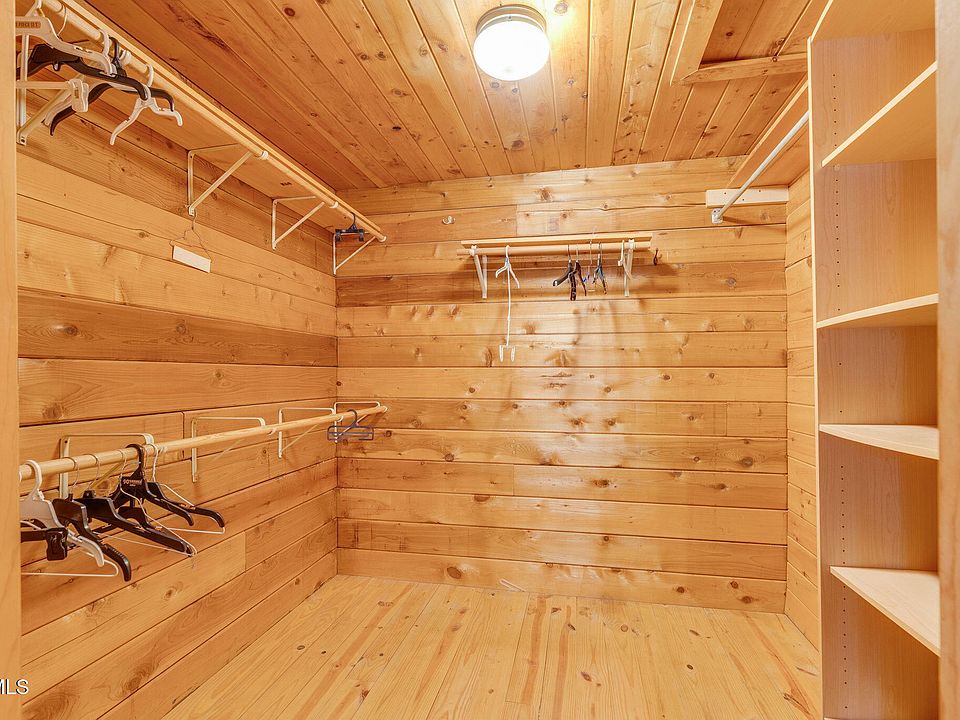39th image of 147 Britton Ln