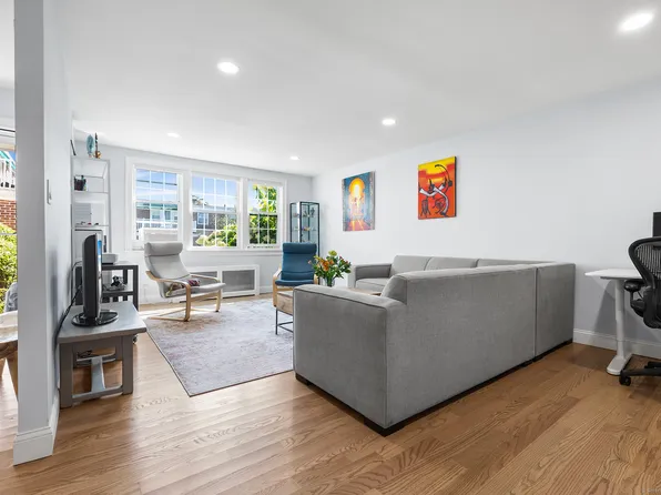 88 Putnam Park, Greenwich, CT 06830