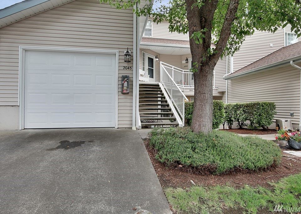 1st image of 2043 S 368th Pl #803