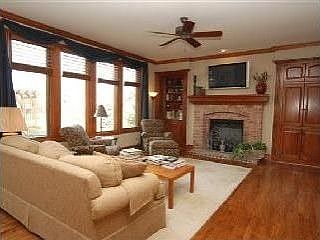 5th image of 14309 Farley St