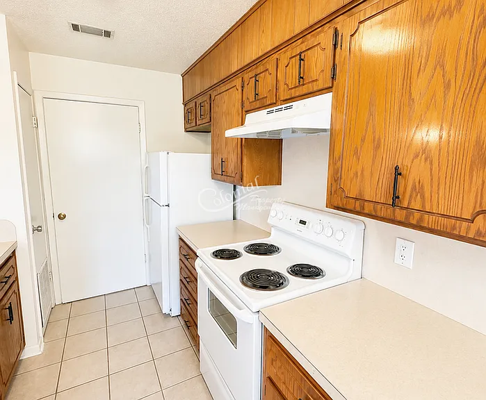 3009 Lake Rd #B — Photo 7