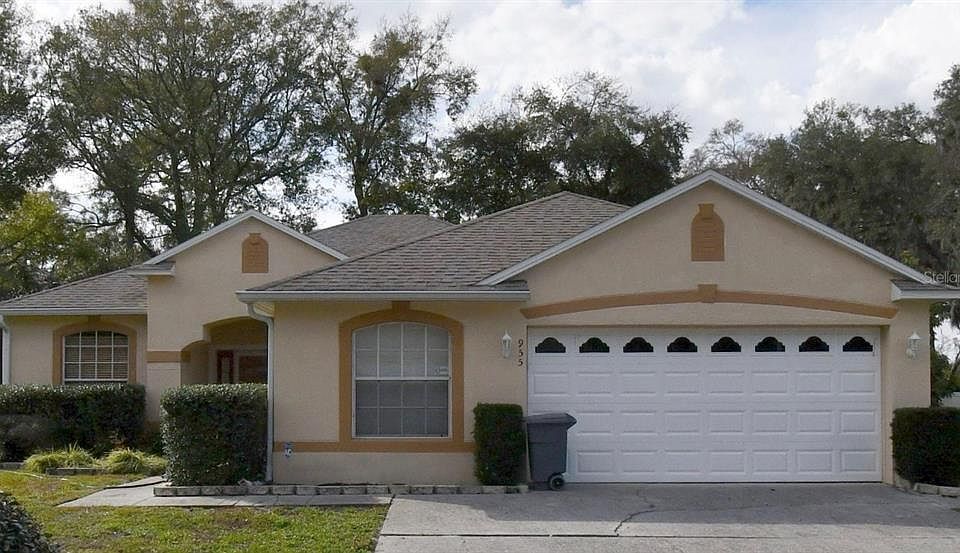 1st image of 955 MOONLUSTER DRIVE