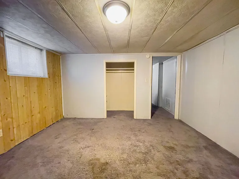 1425 W Gilbert St — Photo 21