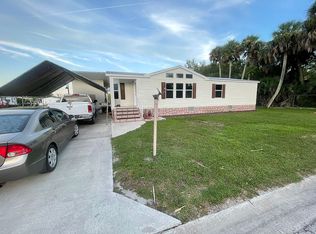 310 NE 8th Ave, Okeechobee, FL 34972