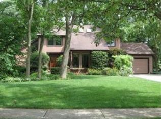 4299 Berryhill Ln, Cincinnati, OH 45242