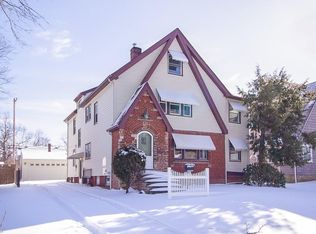 1509 Sherbrook Rd, Cleveland, OH 44121