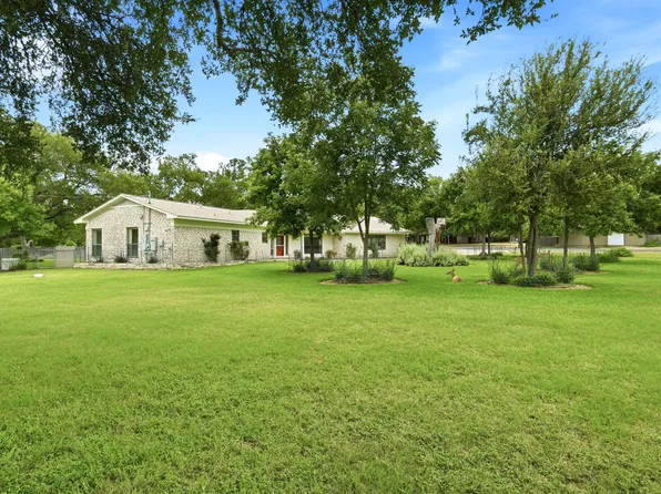 126 E Esparada Dr, Georgetown, TX 78628