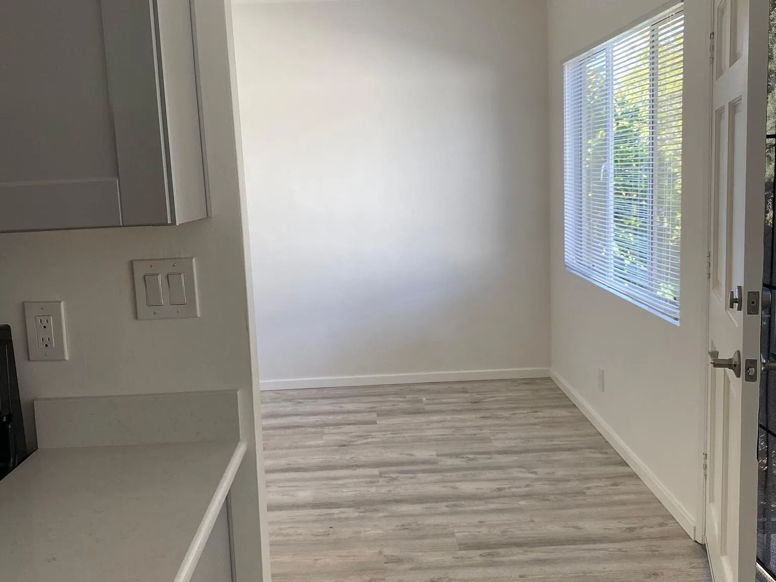 901 Grand Ave — Photo 4
