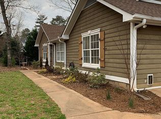 213 Oxford Rd, Griffin, GA 30223