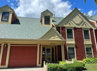 15710 26th Ave N, Minneapolis, MN 55447