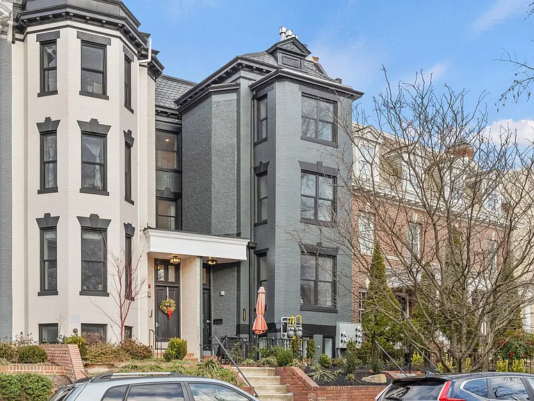 1961 Biltmore St NW #1 — Photo 1
