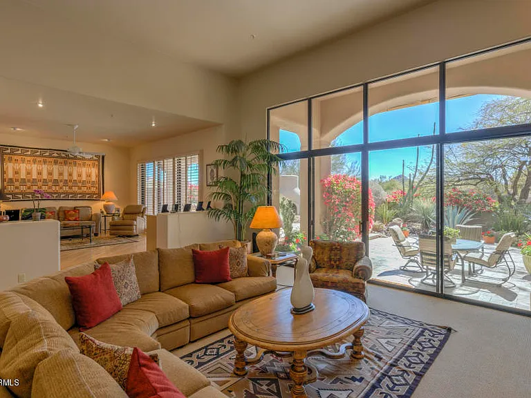 7723 E Cassia Cir — Photo 5