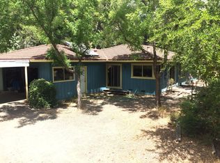 1221 Deerwood Dr, Ukiah, CA 95482