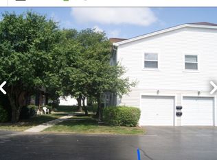 842 Inverrary Ln, Deerfield, IL 60015