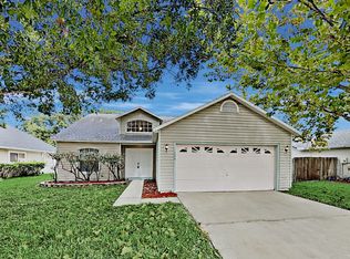 1006 W Riviera Blvd, Oviedo, FL 32765