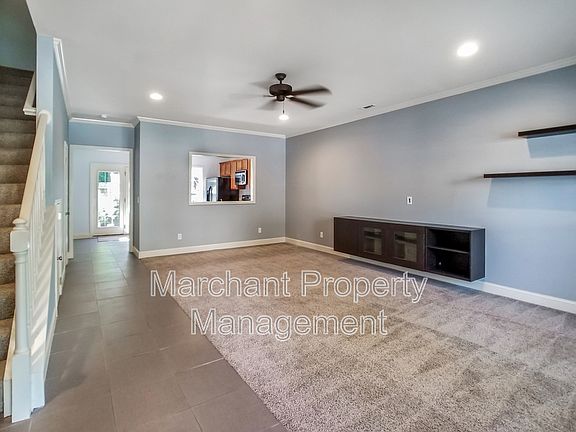 5th image of 209 Ashby Dr