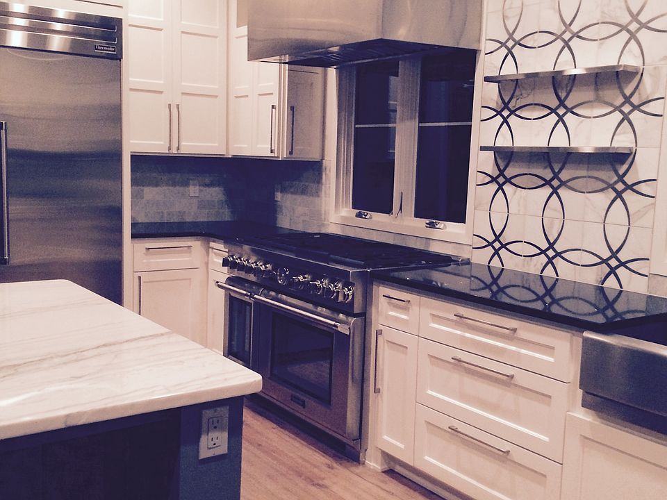 1st image of 53 W Buckingham Dr