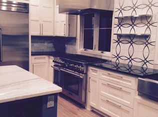 53 W Buckingham Dr, Rogers, AR 72758