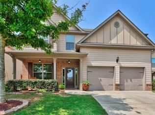 19 Maple Hill Dr, Newnan, GA 30265