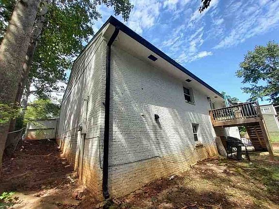 5th image of 10560 Eagle Dr