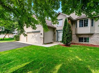 2102 Whitetail Run, Buffalo, MN 55313