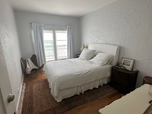 2nd image of 801 N Las Palmas Ave APT 10