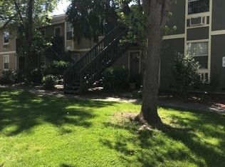 2021 Pioneer Way APT 17, Santa Rosa, CA 95403