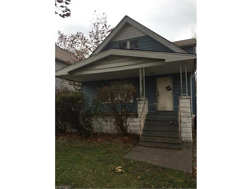 11113 Revere Ave photo 1