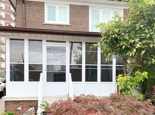 18 Sonnet Ct #BASEMENT, Toronto, ON M6L1J7