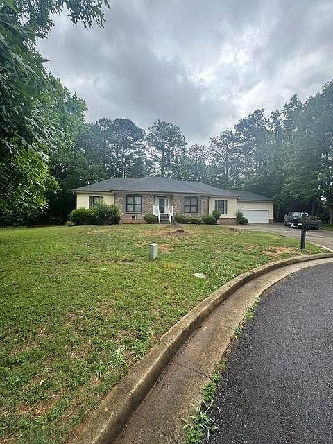 1st image of 3450 Mackenzie Ct