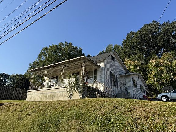 2nd image of 1109 Trammell St