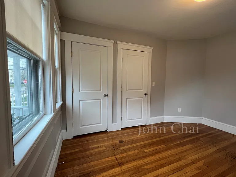 136 Arlington St #1 — Photo 23