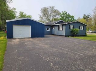 230 N Barkman St, Suring, WI 54174
