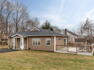 6 Darien Rd, New Fairfield, CT 06812