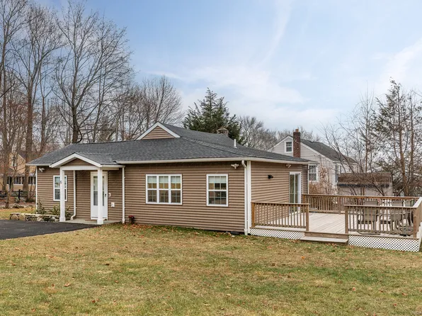 6 Darien Road, New Fairfield, CT 06812