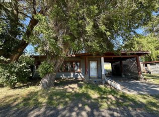 101 Murdock Ave, Lyle, WA 98635