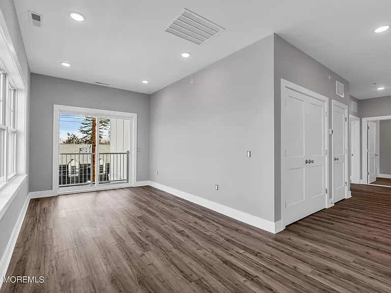 33 Union Ave #210 — Photo 18